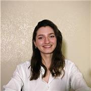 I give private lessons tailored to your level and needs, in a relaxed and safe environment